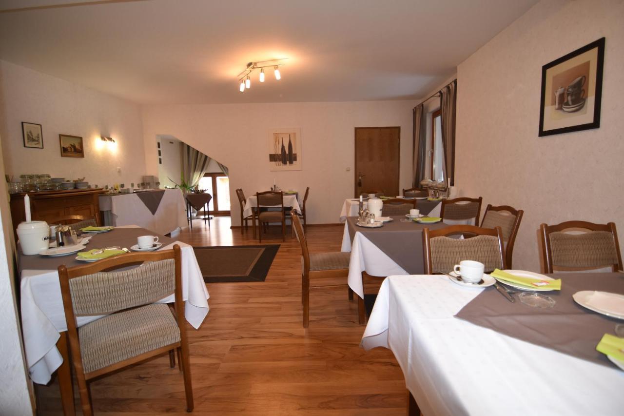 Gasthaus Deutsches Haus Garni Вунсторф Екстериор снимка